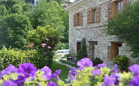 Triantafillies Guesthouse